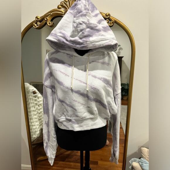 Good American Cropped & Cool Hoodie - Picture 6 of 12